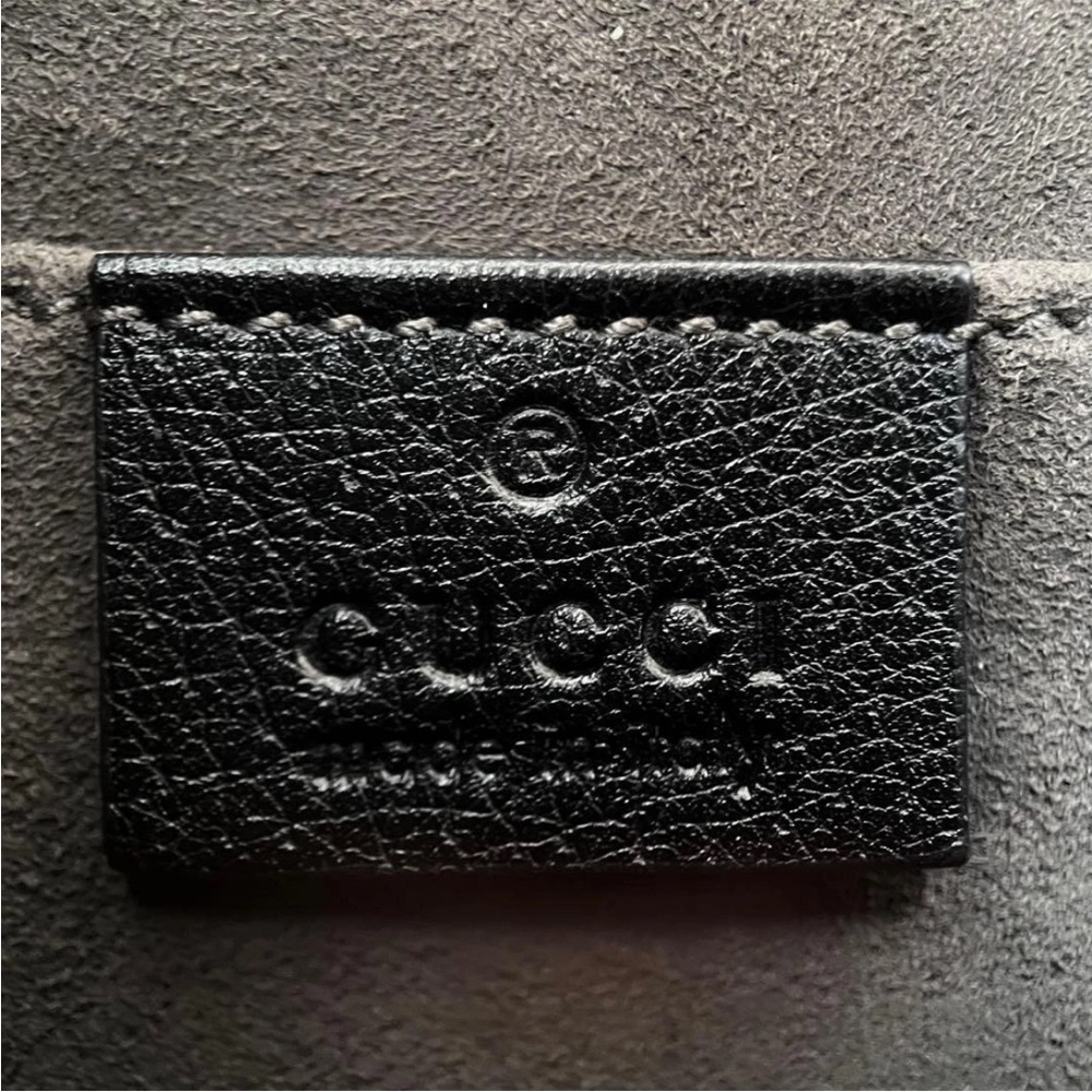 Gucci Black Toiletry Bag with Red and White Stripe - Picture 12 of 16